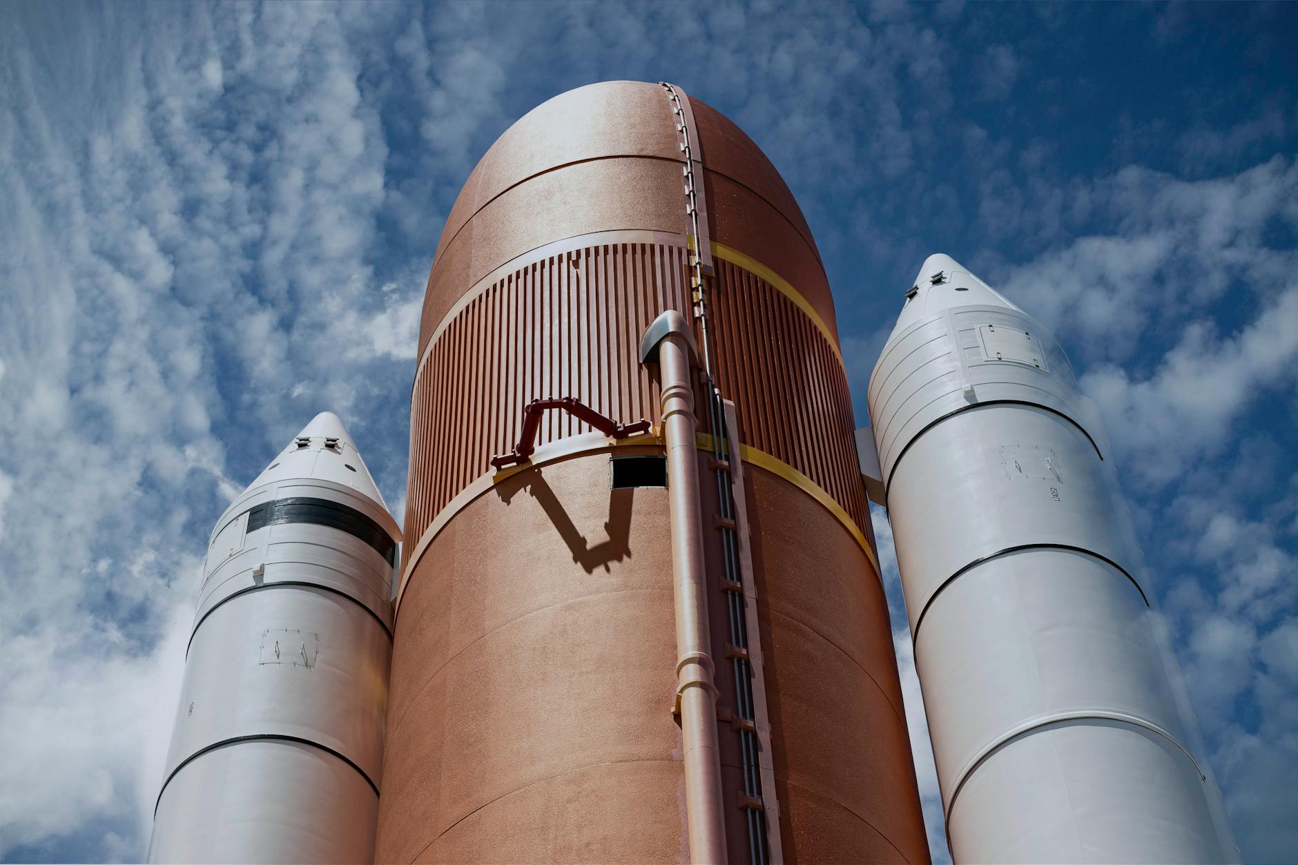 Goldman Sachs Leads SpaceX IPO